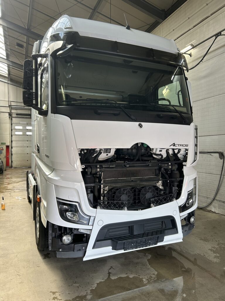 Korekta lakieru ciężarówki – detailing